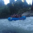 La imagen 37 de la Empresa RIVERSTONK Rafting en Pucón AR