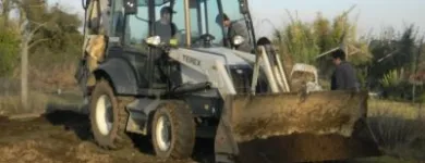 La imagen 7 de la Empresa ADAM CAPACITACION LTDA. Videos Maquinaria Pesada en Temuco AR