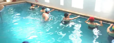 La imagen 10 de la Empresa CENTRO MEHUÍN ESCUELA DE NATACIÓN Y TERAPIAS ALTERNATIVAS Sauna a Vapor en Concón VS