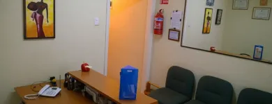 La imagen 3 de la Empresa CLÍNICA PRODENT Urgencias Dentales en Valparaíso VS