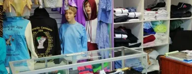 La imagen 5 de la Empresa EMIBRU Zapatillas Chicle en Temuco AR