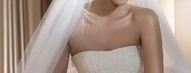 La imagen 6 de la Empresa LA CASA DE LAS NOVIAS/NOVIAS MARIA EUGENIA Zapatos de Novias en Las Condes RM