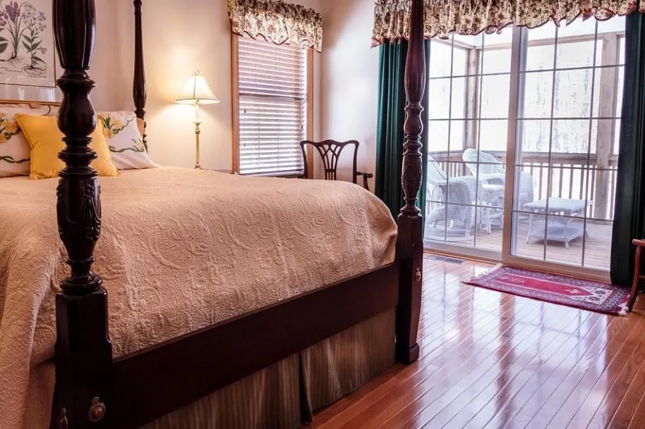 La imagen 4 de la Empresa D & C BY HUNTER DOUGLAS